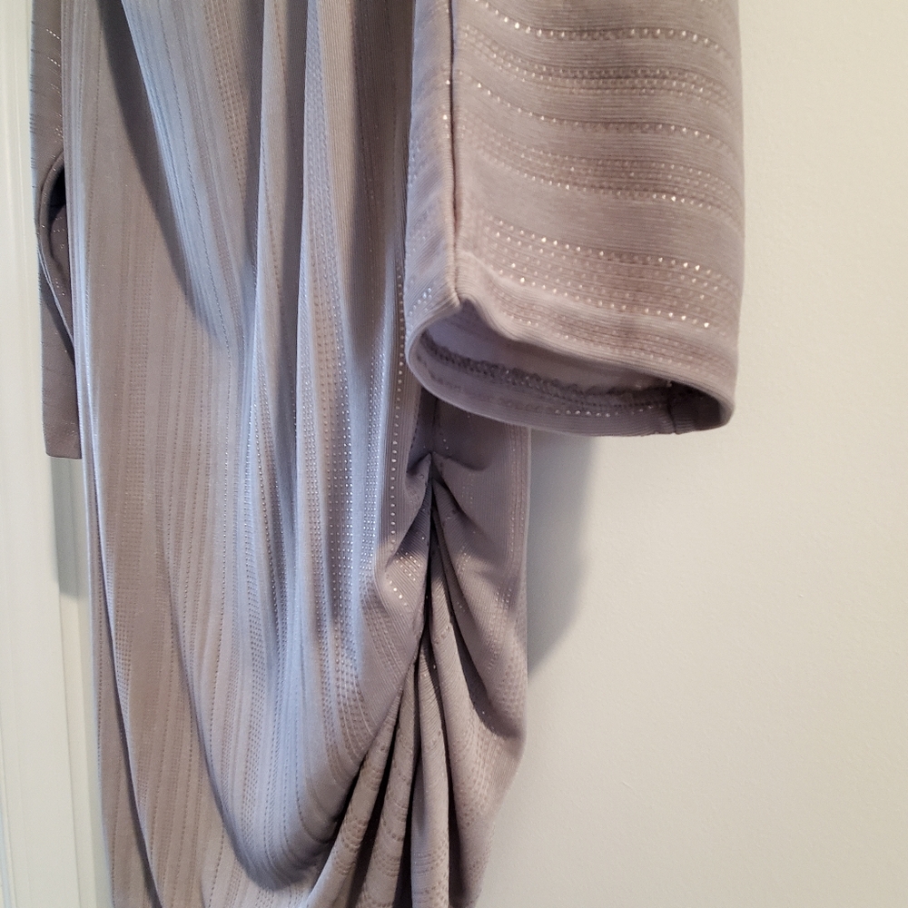 Statement Tunic - Picture 4 of 6